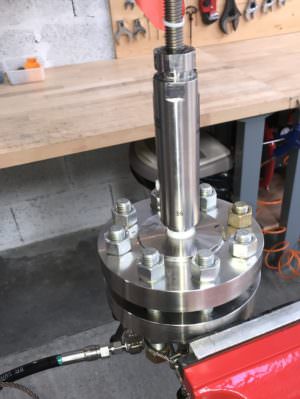 Soclema pressure test flange and valve assembly