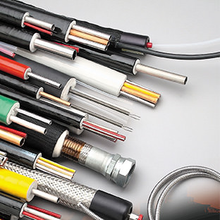 Tubing and traced tubing