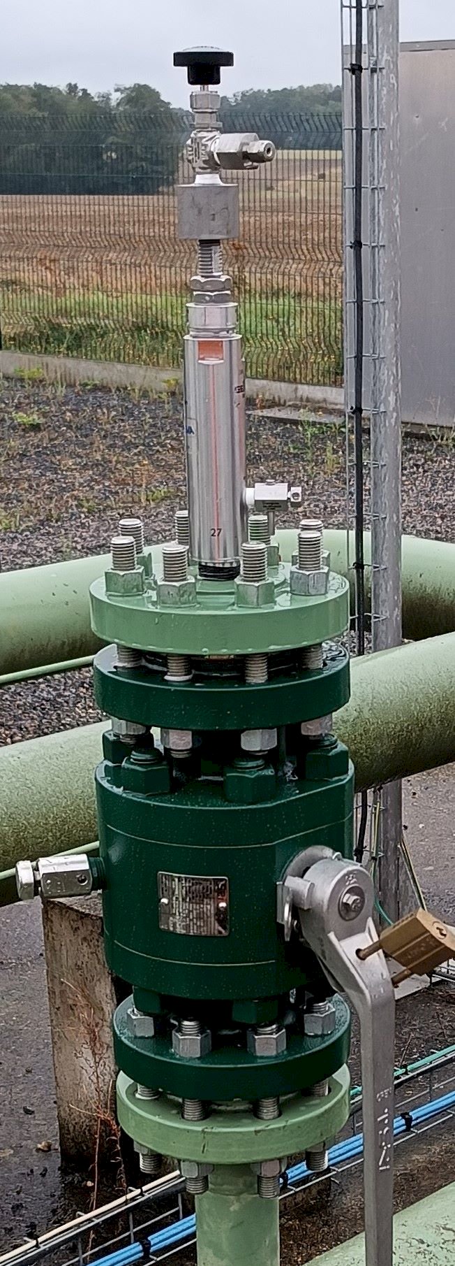 Canne de prélèvement GENIE 750 installée sur site gaz
